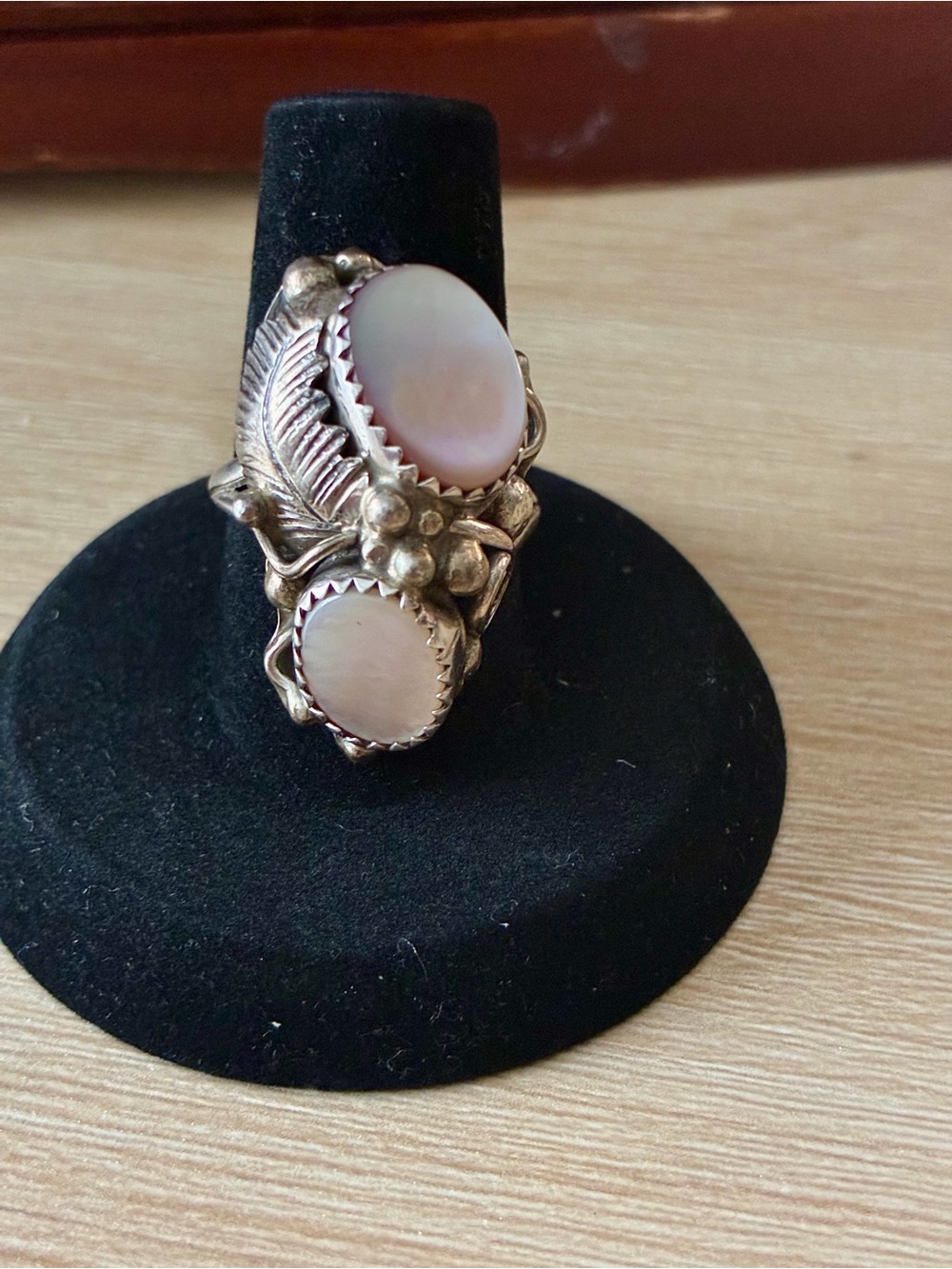 Exquisite Sterling Silver Lucy Calladitto MOP Ring Size 6.5